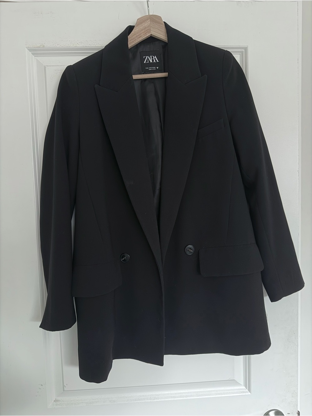 Zara Black Double-Button Tailored Blazer Jacket